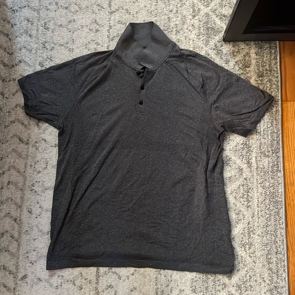 size large grey lululemon collar performance sports shirt - Picture 2 of 5